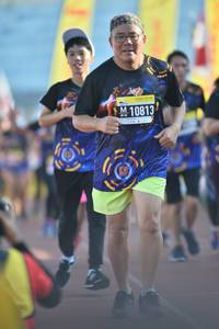 BIB: 10813
                            <button type="button" onclick="openModal(3538542)" class="btn btn-primary btn-sm float-right btn-popup" data-toggle="modal" data-target=".modal-high-quality">
                        <i class="fas fa-shopping-cart"></i> Add to Cart
                    </button>
                                            <button type="button" onclick="isThisMe(3538542, true)" class="btn btn-success btn-sm float-right btn-popup btn-isme hidden" data-toggle="tooltip" data-placement="bottom" title="นี่คือรูปของคุณใช่ไหม คลิกที่นี่เพื่อเอาเข้าอัลบั้ม">
                        <i class="fas fa-plus"></i> Add to album
                    </button>
                    <button type="button" onclick="isThisMe(3538542, false)" class="btn btn-warning btn-sm float-right btn-popup btn-isnotme hidden">
                        <i class="fas fa-ban"></i> Remove from album
                    </button>