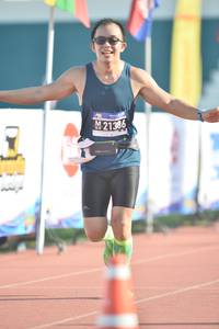 BIB: 21386
                            <button type="button" onclick="openModal(3538956)" class="btn btn-primary btn-sm float-right btn-popup" data-toggle="modal" data-target=".modal-high-quality">
                        <i class="fas fa-shopping-cart"></i> Add to Cart
                    </button>
                                            <button type="button" onclick="isThisMe(3538956, true)" class="btn btn-success btn-sm float-right btn-popup btn-isme hidden" data-toggle="tooltip" data-placement="bottom" title="นี่คือรูปของคุณใช่ไหม คลิกที่นี่เพื่อเอาเข้าอัลบั้ม">
                        <i class="fas fa-plus"></i> Add to album
                    </button>
                    <button type="button" onclick="isThisMe(3538956, false)" class="btn btn-warning btn-sm float-right btn-popup btn-isnotme hidden">
                        <i class="fas fa-ban"></i> Remove from album
                    </button>