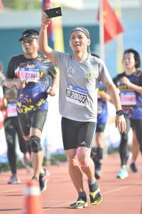 BIB: 20002
                            <button type="button" onclick="openModal(3541058)" class="btn btn-primary btn-sm float-right btn-popup" data-toggle="modal" data-target=".modal-high-quality">
                        <i class="fas fa-shopping-cart"></i> Add to Cart
                    </button>
                                            <button type="button" onclick="isThisMe(3541058, true)" class="btn btn-success btn-sm float-right btn-popup btn-isme hidden" data-toggle="tooltip" data-placement="bottom" title="นี่คือรูปของคุณใช่ไหม คลิกที่นี่เพื่อเอาเข้าอัลบั้ม">
                        <i class="fas fa-plus"></i> Add to album
                    </button>
                    <button type="button" onclick="isThisMe(3541058, false)" class="btn btn-warning btn-sm float-right btn-popup btn-isnotme hidden">
                        <i class="fas fa-ban"></i> Remove from album
                    </button>