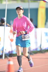 BIB: 2109, 21092
                            <button type="button" onclick="openModal(3541821)" class="btn btn-primary btn-sm float-right btn-popup" data-toggle="modal" data-target=".modal-high-quality">
                        <i class="fas fa-shopping-cart"></i> Add to Cart
                    </button>
                                            <button type="button" onclick="isThisMe(3541821, true)" class="btn btn-success btn-sm float-right btn-popup btn-isme hidden" data-toggle="tooltip" data-placement="bottom" title="นี่คือรูปของคุณใช่ไหม คลิกที่นี่เพื่อเอาเข้าอัลบั้ม">
                        <i class="fas fa-plus"></i> Add to album
                    </button>
                    <button type="button" onclick="isThisMe(3541821, false)" class="btn btn-warning btn-sm float-right btn-popup btn-isnotme hidden">
                        <i class="fas fa-ban"></i> Remove from album
                    </button>