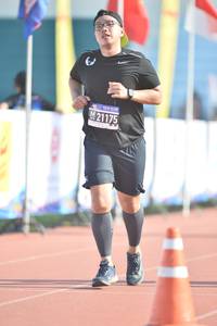 BIB: 21175
                            <button type="button" onclick="openModal(3541457)" class="btn btn-primary btn-sm float-right btn-popup" data-toggle="modal" data-target=".modal-high-quality">
                        <i class="fas fa-shopping-cart"></i> Add to Cart
                    </button>
                                            <button type="button" onclick="isThisMe(3541457, true)" class="btn btn-success btn-sm float-right btn-popup btn-isme hidden" data-toggle="tooltip" data-placement="bottom" title="นี่คือรูปของคุณใช่ไหม คลิกที่นี่เพื่อเอาเข้าอัลบั้ม">
                        <i class="fas fa-plus"></i> Add to album
                    </button>
                    <button type="button" onclick="isThisMe(3541457, false)" class="btn btn-warning btn-sm float-right btn-popup btn-isnotme hidden">
                        <i class="fas fa-ban"></i> Remove from album
                    </button>