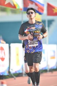 BIB: 201, 21296
                            <button type="button" onclick="openModal(3541760)" class="btn btn-primary btn-sm float-right btn-popup" data-toggle="modal" data-target=".modal-high-quality">
                        <i class="fas fa-shopping-cart"></i> Add to Cart
                    </button>
                                            <button type="button" onclick="isThisMe(3541760, true)" class="btn btn-success btn-sm float-right btn-popup btn-isme hidden" data-toggle="tooltip" data-placement="bottom" title="นี่คือรูปของคุณใช่ไหม คลิกที่นี่เพื่อเอาเข้าอัลบั้ม">
                        <i class="fas fa-plus"></i> Add to album
                    </button>
                    <button type="button" onclick="isThisMe(3541760, false)" class="btn btn-warning btn-sm float-right btn-popup btn-isnotme hidden">
                        <i class="fas fa-ban"></i> Remove from album
                    </button>