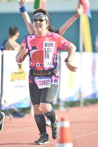 BIB: 22025
                            <button type="button" onclick="openModal(3541171)" class="btn btn-primary btn-sm float-right btn-popup" data-toggle="modal" data-target=".modal-high-quality">
                        <i class="fas fa-shopping-cart"></i> Add to Cart
                    </button>
                                            <button type="button" onclick="isThisMe(3541171, true)" class="btn btn-success btn-sm float-right btn-popup btn-isme hidden" data-toggle="tooltip" data-placement="bottom" title="นี่คือรูปของคุณใช่ไหม คลิกที่นี่เพื่อเอาเข้าอัลบั้ม">
                        <i class="fas fa-plus"></i> Add to album
                    </button>
                    <button type="button" onclick="isThisMe(3541171, false)" class="btn btn-warning btn-sm float-right btn-popup btn-isnotme hidden">
                        <i class="fas fa-ban"></i> Remove from album
                    </button>