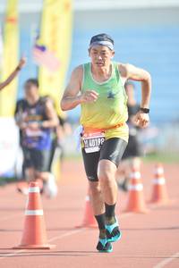 BIB: 40199, 40198
                            <button type="button" onclick="openModal(3541685)" class="btn btn-primary btn-sm float-right btn-popup" data-toggle="modal" data-target=".modal-high-quality">
                        <i class="fas fa-shopping-cart"></i> Add to Cart
                    </button>
                                            <button type="button" onclick="isThisMe(3541685, true)" class="btn btn-success btn-sm float-right btn-popup btn-isme hidden" data-toggle="tooltip" data-placement="bottom" title="นี่คือรูปของคุณใช่ไหม คลิกที่นี่เพื่อเอาเข้าอัลบั้ม">
                        <i class="fas fa-plus"></i> Add to album
                    </button>
                    <button type="button" onclick="isThisMe(3541685, false)" class="btn btn-warning btn-sm float-right btn-popup btn-isnotme hidden">
                        <i class="fas fa-ban"></i> Remove from album
                    </button>