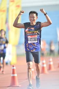 BIB: 40015
                            <button type="button" onclick="openModal(3540861)" class="btn btn-primary btn-sm float-right btn-popup" data-toggle="modal" data-target=".modal-high-quality">
                        <i class="fas fa-shopping-cart"></i> Add to Cart
                    </button>
                                            <button type="button" onclick="isThisMe(3540861, true)" class="btn btn-success btn-sm float-right btn-popup btn-isme hidden" data-toggle="tooltip" data-placement="bottom" title="นี่คือรูปของคุณใช่ไหม คลิกที่นี่เพื่อเอาเข้าอัลบั้ม">
                        <i class="fas fa-plus"></i> Add to album
                    </button>
                    <button type="button" onclick="isThisMe(3540861, false)" class="btn btn-warning btn-sm float-right btn-popup btn-isnotme hidden">
                        <i class="fas fa-ban"></i> Remove from album
                    </button>