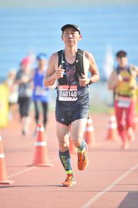 BIB: 0140, 40140
                            <button type="button" onclick="openModal(3541580)" class="btn btn-primary btn-sm float-right btn-popup" data-toggle="modal" data-target=".modal-high-quality">
                        <i class="fas fa-shopping-cart"></i> Add to Cart
                    </button>
                                            <button type="button" onclick="isThisMe(3541580, true)" class="btn btn-success btn-sm float-right btn-popup btn-isme hidden" data-toggle="tooltip" data-placement="bottom" title="นี่คือรูปของคุณใช่ไหม คลิกที่นี่เพื่อเอาเข้าอัลบั้ม">
                        <i class="fas fa-plus"></i> Add to album
                    </button>
                    <button type="button" onclick="isThisMe(3541580, false)" class="btn btn-warning btn-sm float-right btn-popup btn-isnotme hidden">
                        <i class="fas fa-ban"></i> Remove from album
                    </button>