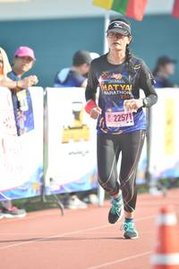 BIB: 201, 22571
                            <button type="button" onclick="openModal(3541348)" class="btn btn-primary btn-sm float-right btn-popup" data-toggle="modal" data-target=".modal-high-quality">
                        <i class="fas fa-shopping-cart"></i> Add to Cart
                    </button>
                                            <button type="button" onclick="isThisMe(3541348, true)" class="btn btn-success btn-sm float-right btn-popup btn-isme hidden" data-toggle="tooltip" data-placement="bottom" title="นี่คือรูปของคุณใช่ไหม คลิกที่นี่เพื่อเอาเข้าอัลบั้ม">
                        <i class="fas fa-plus"></i> Add to album
                    </button>
                    <button type="button" onclick="isThisMe(3541348, false)" class="btn btn-warning btn-sm float-right btn-popup btn-isnotme hidden">
                        <i class="fas fa-ban"></i> Remove from album
                    </button>