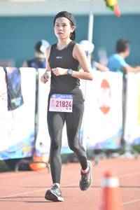 BIB: 21824
                            <button type="button" onclick="openModal(3541488)" class="btn btn-primary btn-sm float-right btn-popup" data-toggle="modal" data-target=".modal-high-quality">
                        <i class="fas fa-shopping-cart"></i> Add to Cart
                    </button>
                                            <button type="button" onclick="isThisMe(3541488, true)" class="btn btn-success btn-sm float-right btn-popup btn-isme hidden" data-toggle="tooltip" data-placement="bottom" title="นี่คือรูปของคุณใช่ไหม คลิกที่นี่เพื่อเอาเข้าอัลบั้ม">
                        <i class="fas fa-plus"></i> Add to album
                    </button>
                    <button type="button" onclick="isThisMe(3541488, false)" class="btn btn-warning btn-sm float-right btn-popup btn-isnotme hidden">
                        <i class="fas fa-ban"></i> Remove from album
                    </button>