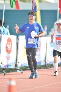 BIB: 209, 20250
                            <button type="button" onclick="openModal(3541596)" class="btn btn-primary btn-sm float-right btn-popup" data-toggle="modal" data-target=".modal-high-quality">
                        <i class="fas fa-shopping-cart"></i> Add to Cart
                    </button>
                                            <button type="button" onclick="isThisMe(3541596, true)" class="btn btn-success btn-sm float-right btn-popup btn-isme hidden" data-toggle="tooltip" data-placement="bottom" title="นี่คือรูปของคุณใช่ไหม คลิกที่นี่เพื่อเอาเข้าอัลบั้ม">
                        <i class="fas fa-plus"></i> Add to album
                    </button>
                    <button type="button" onclick="isThisMe(3541596, false)" class="btn btn-warning btn-sm float-right btn-popup btn-isnotme hidden">
                        <i class="fas fa-ban"></i> Remove from album
                    </button>