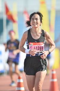 BIB: 41269
                            <button type="button" onclick="openModal(3542651)" class="btn btn-primary btn-sm float-right btn-popup" data-toggle="modal" data-target=".modal-high-quality">
                        <i class="fas fa-shopping-cart"></i> Add to Cart
                    </button>
                                            <button type="button" onclick="isThisMe(3542651, true)" class="btn btn-success btn-sm float-right btn-popup btn-isme hidden" data-toggle="tooltip" data-placement="bottom" title="นี่คือรูปของคุณใช่ไหม คลิกที่นี่เพื่อเอาเข้าอัลบั้ม">
                        <i class="fas fa-plus"></i> Add to album
                    </button>
                    <button type="button" onclick="isThisMe(3542651, false)" class="btn btn-warning btn-sm float-right btn-popup btn-isnotme hidden">
                        <i class="fas fa-ban"></i> Remove from album
                    </button>