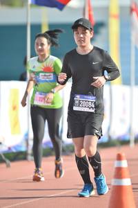 BIB: 20084
                            <button type="button" onclick="openModal(3542653)" class="btn btn-primary btn-sm float-right btn-popup" data-toggle="modal" data-target=".modal-high-quality">
                        <i class="fas fa-shopping-cart"></i> Add to Cart
                    </button>
                                            <button type="button" onclick="isThisMe(3542653, true)" class="btn btn-success btn-sm float-right btn-popup btn-isme hidden" data-toggle="tooltip" data-placement="bottom" title="นี่คือรูปของคุณใช่ไหม คลิกที่นี่เพื่อเอาเข้าอัลบั้ม">
                        <i class="fas fa-plus"></i> Add to album
                    </button>
                    <button type="button" onclick="isThisMe(3542653, false)" class="btn btn-warning btn-sm float-right btn-popup btn-isnotme hidden">
                        <i class="fas fa-ban"></i> Remove from album
                    </button>