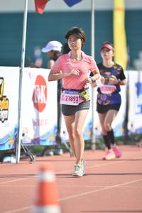 BIB: 21893
                            <button type="button" onclick="openModal(3543743)" class="btn btn-primary btn-sm float-right btn-popup" data-toggle="modal" data-target=".modal-high-quality">
                        <i class="fas fa-shopping-cart"></i> Add to Cart
                    </button>
                                            <button type="button" onclick="isThisMe(3543743, true)" class="btn btn-success btn-sm float-right btn-popup btn-isme hidden" data-toggle="tooltip" data-placement="bottom" title="นี่คือรูปของคุณใช่ไหม คลิกที่นี่เพื่อเอาเข้าอัลบั้ม">
                        <i class="fas fa-plus"></i> Add to album
                    </button>
                    <button type="button" onclick="isThisMe(3543743, false)" class="btn btn-warning btn-sm float-right btn-popup btn-isnotme hidden">
                        <i class="fas fa-ban"></i> Remove from album
                    </button>