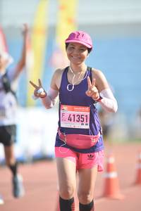 BIB: 41351
                            <button type="button" onclick="openModal(3543143)" class="btn btn-primary btn-sm float-right btn-popup" data-toggle="modal" data-target=".modal-high-quality">
                        <i class="fas fa-shopping-cart"></i> Add to Cart
                    </button>
                                            <button type="button" onclick="isThisMe(3543143, true)" class="btn btn-success btn-sm float-right btn-popup btn-isme hidden" data-toggle="tooltip" data-placement="bottom" title="นี่คือรูปของคุณใช่ไหม คลิกที่นี่เพื่อเอาเข้าอัลบั้ม">
                        <i class="fas fa-plus"></i> Add to album
                    </button>
                    <button type="button" onclick="isThisMe(3543143, false)" class="btn btn-warning btn-sm float-right btn-popup btn-isnotme hidden">
                        <i class="fas fa-ban"></i> Remove from album
                    </button>