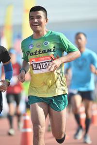 BIB: 41028
                            <button type="button" onclick="openModal(3542616)" class="btn btn-primary btn-sm float-right btn-popup" data-toggle="modal" data-target=".modal-high-quality">
                        <i class="fas fa-shopping-cart"></i> Add to Cart
                    </button>
                                            <button type="button" onclick="isThisMe(3542616, true)" class="btn btn-success btn-sm float-right btn-popup btn-isme hidden" data-toggle="tooltip" data-placement="bottom" title="นี่คือรูปของคุณใช่ไหม คลิกที่นี่เพื่อเอาเข้าอัลบั้ม">
                        <i class="fas fa-plus"></i> Add to album
                    </button>
                    <button type="button" onclick="isThisMe(3542616, false)" class="btn btn-warning btn-sm float-right btn-popup btn-isnotme hidden">
                        <i class="fas fa-ban"></i> Remove from album
                    </button>