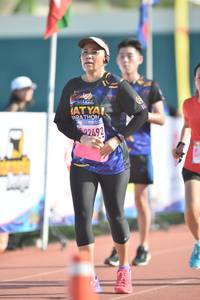 BIB: 2492, 22492
                            <button type="button" onclick="openModal(3542642)" class="btn btn-primary btn-sm float-right btn-popup" data-toggle="modal" data-target=".modal-high-quality">
                        <i class="fas fa-shopping-cart"></i> Add to Cart
                    </button>
                                            <button type="button" onclick="isThisMe(3542642, true)" class="btn btn-success btn-sm float-right btn-popup btn-isme hidden" data-toggle="tooltip" data-placement="bottom" title="นี่คือรูปของคุณใช่ไหม คลิกที่นี่เพื่อเอาเข้าอัลบั้ม">
                        <i class="fas fa-plus"></i> Add to album
                    </button>
                    <button type="button" onclick="isThisMe(3542642, false)" class="btn btn-warning btn-sm float-right btn-popup btn-isnotme hidden">
                        <i class="fas fa-ban"></i> Remove from album
                    </button>