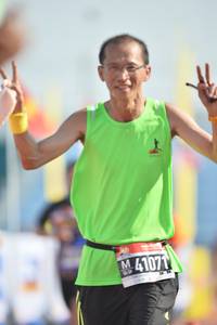 BIB: 4107, 41071
                            <button type="button" onclick="openModal(3543679)" class="btn btn-primary btn-sm float-right btn-popup" data-toggle="modal" data-target=".modal-high-quality">
                        <i class="fas fa-shopping-cart"></i> Add to Cart
                    </button>
                                            <button type="button" onclick="isThisMe(3543679, true)" class="btn btn-success btn-sm float-right btn-popup btn-isme hidden" data-toggle="tooltip" data-placement="bottom" title="นี่คือรูปของคุณใช่ไหม คลิกที่นี่เพื่อเอาเข้าอัลบั้ม">
                        <i class="fas fa-plus"></i> Add to album
                    </button>
                    <button type="button" onclick="isThisMe(3543679, false)" class="btn btn-warning btn-sm float-right btn-popup btn-isnotme hidden">
                        <i class="fas fa-ban"></i> Remove from album
                    </button>