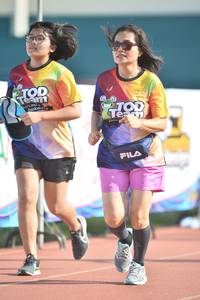 BIB: 
                            <button type="button" onclick="openModal(3542891)" class="btn btn-primary btn-sm float-right btn-popup" data-toggle="modal" data-target=".modal-high-quality">
                        <i class="fas fa-shopping-cart"></i> Add to Cart
                    </button>
                                            <button type="button" onclick="isThisMe(3542891, true)" class="btn btn-success btn-sm float-right btn-popup btn-isme hidden" data-toggle="tooltip" data-placement="bottom" title="นี่คือรูปของคุณใช่ไหม คลิกที่นี่เพื่อเอาเข้าอัลบั้ม">
                        <i class="fas fa-plus"></i> Add to album
                    </button>
                    <button type="button" onclick="isThisMe(3542891, false)" class="btn btn-warning btn-sm float-right btn-popup btn-isnotme hidden">
                        <i class="fas fa-ban"></i> Remove from album
                    </button>