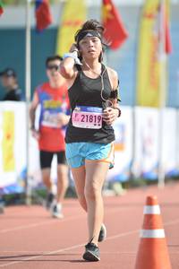 BIB: 21819
                            <button type="button" onclick="openModal(3543910)" class="btn btn-primary btn-sm float-right btn-popup" data-toggle="modal" data-target=".modal-high-quality">
                        <i class="fas fa-shopping-cart"></i> Add to Cart
                    </button>
                                            <button type="button" onclick="isThisMe(3543910, true)" class="btn btn-success btn-sm float-right btn-popup btn-isme hidden" data-toggle="tooltip" data-placement="bottom" title="นี่คือรูปของคุณใช่ไหม คลิกที่นี่เพื่อเอาเข้าอัลบั้ม">
                        <i class="fas fa-plus"></i> Add to album
                    </button>
                    <button type="button" onclick="isThisMe(3543910, false)" class="btn btn-warning btn-sm float-right btn-popup btn-isnotme hidden">
                        <i class="fas fa-ban"></i> Remove from album
                    </button>