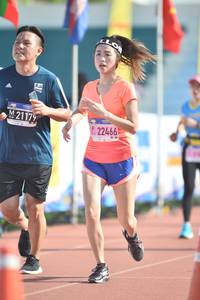 BIB: 22466
                            <button type="button" onclick="openModal(3542749)" class="btn btn-primary btn-sm float-right btn-popup" data-toggle="modal" data-target=".modal-high-quality">
                        <i class="fas fa-shopping-cart"></i> Add to Cart
                    </button>
                                            <button type="button" onclick="isThisMe(3542749, true)" class="btn btn-success btn-sm float-right btn-popup btn-isme hidden" data-toggle="tooltip" data-placement="bottom" title="นี่คือรูปของคุณใช่ไหม คลิกที่นี่เพื่อเอาเข้าอัลบั้ม">
                        <i class="fas fa-plus"></i> Add to album
                    </button>
                    <button type="button" onclick="isThisMe(3542749, false)" class="btn btn-warning btn-sm float-right btn-popup btn-isnotme hidden">
                        <i class="fas fa-ban"></i> Remove from album
                    </button>