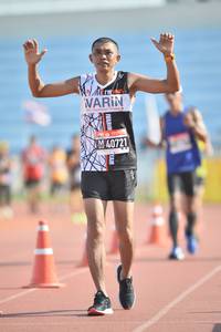 BIB: 40721
                            <button type="button" onclick="openModal(3543156)" class="btn btn-primary btn-sm float-right btn-popup" data-toggle="modal" data-target=".modal-high-quality">
                        <i class="fas fa-shopping-cart"></i> Add to Cart
                    </button>
                                            <button type="button" onclick="isThisMe(3543156, true)" class="btn btn-success btn-sm float-right btn-popup btn-isme hidden" data-toggle="tooltip" data-placement="bottom" title="นี่คือรูปของคุณใช่ไหม คลิกที่นี่เพื่อเอาเข้าอัลบั้ม">
                        <i class="fas fa-plus"></i> Add to album
                    </button>
                    <button type="button" onclick="isThisMe(3543156, false)" class="btn btn-warning btn-sm float-right btn-popup btn-isnotme hidden">
                        <i class="fas fa-ban"></i> Remove from album
                    </button>