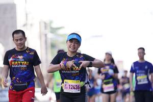 BIB: 2019, 512436
                            <button type="button" onclick="openModal(3677930)" class="btn btn-primary btn-sm float-right btn-popup" data-toggle="modal" data-target=".modal-high-quality">
                        <i class="fas fa-shopping-cart"></i> Add to Cart
                    </button>
                                            <button type="button" onclick="isThisMe(3677930, true)" class="btn btn-success btn-sm float-right btn-popup btn-isme hidden" data-toggle="tooltip" data-placement="bottom" title="นี่คือรูปของคุณใช่ไหม คลิกที่นี่เพื่อเอาเข้าอัลบั้ม">
                        <i class="fas fa-plus"></i> Add to album
                    </button>
                    <button type="button" onclick="isThisMe(3677930, false)" class="btn btn-warning btn-sm float-right btn-popup btn-isnotme hidden">
                        <i class="fas fa-ban"></i> Remove from album
                    </button>