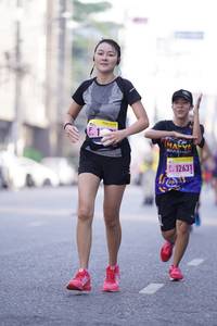 BIB: 12631
                            <button type="button" onclick="openModal(3663094)" class="btn btn-primary btn-sm float-right btn-popup" data-toggle="modal" data-target=".modal-high-quality">
                        <i class="fas fa-shopping-cart"></i> Add to Cart
                    </button>
                                            <button type="button" onclick="isThisMe(3663094, true)" class="btn btn-success btn-sm float-right btn-popup btn-isme hidden" data-toggle="tooltip" data-placement="bottom" title="นี่คือรูปของคุณใช่ไหม คลิกที่นี่เพื่อเอาเข้าอัลบั้ม">
                        <i class="fas fa-plus"></i> Add to album
                    </button>
                    <button type="button" onclick="isThisMe(3663094, false)" class="btn btn-warning btn-sm float-right btn-popup btn-isnotme hidden">
                        <i class="fas fa-ban"></i> Remove from album
                    </button>