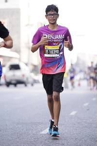 BIB: 
                            <button type="button" onclick="openModal(3632443)" class="btn btn-primary btn-sm float-right btn-popup" data-toggle="modal" data-target=".modal-high-quality">
                        <i class="fas fa-shopping-cart"></i> Add to Cart
                    </button>
                                            <button type="button" onclick="isThisMe(3632443, true)" class="btn btn-success btn-sm float-right btn-popup btn-isme hidden" data-toggle="tooltip" data-placement="bottom" title="นี่คือรูปของคุณใช่ไหม คลิกที่นี่เพื่อเอาเข้าอัลบั้ม">
                        <i class="fas fa-plus"></i> Add to album
                    </button>
                    <button type="button" onclick="isThisMe(3632443, false)" class="btn btn-warning btn-sm float-right btn-popup btn-isnotme hidden">
                        <i class="fas fa-ban"></i> Remove from album
                    </button>