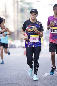 BIB: 103, 11576
                            <button type="button" onclick="openModal(3632433)" class="btn btn-primary btn-sm float-right btn-popup" data-toggle="modal" data-target=".modal-high-quality">
                        <i class="fas fa-shopping-cart"></i> Add to Cart
                    </button>
                                            <button type="button" onclick="isThisMe(3632433, true)" class="btn btn-success btn-sm float-right btn-popup btn-isme hidden" data-toggle="tooltip" data-placement="bottom" title="นี่คือรูปของคุณใช่ไหม คลิกที่นี่เพื่อเอาเข้าอัลบั้ม">
                        <i class="fas fa-plus"></i> Add to album
                    </button>
                    <button type="button" onclick="isThisMe(3632433, false)" class="btn btn-warning btn-sm float-right btn-popup btn-isnotme hidden">
                        <i class="fas fa-ban"></i> Remove from album
                    </button>