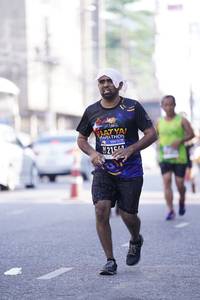 BIB: 215
                            <button type="button" onclick="openModal(3593519)" class="btn btn-primary btn-sm float-right btn-popup" data-toggle="modal" data-target=".modal-high-quality">
                        <i class="fas fa-shopping-cart"></i> Add to Cart
                    </button>
                                            <button type="button" onclick="isThisMe(3593519, true)" class="btn btn-success btn-sm float-right btn-popup btn-isme hidden" data-toggle="tooltip" data-placement="bottom" title="นี่คือรูปของคุณใช่ไหม คลิกที่นี่เพื่อเอาเข้าอัลบั้ม">
                        <i class="fas fa-plus"></i> Add to album
                    </button>
                    <button type="button" onclick="isThisMe(3593519, false)" class="btn btn-warning btn-sm float-right btn-popup btn-isnotme hidden">
                        <i class="fas fa-ban"></i> Remove from album
                    </button>