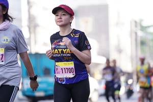 BIB: 2019, 11700
                            <button type="button" onclick="openModal(3675363)" class="btn btn-primary btn-sm float-right btn-popup" data-toggle="modal" data-target=".modal-high-quality">
                        <i class="fas fa-shopping-cart"></i> Add to Cart
                    </button>
                                            <button type="button" onclick="isThisMe(3675363, true)" class="btn btn-success btn-sm float-right btn-popup btn-isme hidden" data-toggle="tooltip" data-placement="bottom" title="นี่คือรูปของคุณใช่ไหม คลิกที่นี่เพื่อเอาเข้าอัลบั้ม">
                        <i class="fas fa-plus"></i> Add to album
                    </button>
                    <button type="button" onclick="isThisMe(3675363, false)" class="btn btn-warning btn-sm float-right btn-popup btn-isnotme hidden">
                        <i class="fas fa-ban"></i> Remove from album
                    </button>