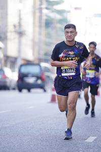 BIB: 10642
                            <button type="button" onclick="openModal(3630968)" class="btn btn-primary btn-sm float-right btn-popup" data-toggle="modal" data-target=".modal-high-quality">
                        <i class="fas fa-shopping-cart"></i> Add to Cart
                    </button>
                                            <button type="button" onclick="isThisMe(3630968, true)" class="btn btn-success btn-sm float-right btn-popup btn-isme hidden" data-toggle="tooltip" data-placement="bottom" title="นี่คือรูปของคุณใช่ไหม คลิกที่นี่เพื่อเอาเข้าอัลบั้ม">
                        <i class="fas fa-plus"></i> Add to album
                    </button>
                    <button type="button" onclick="isThisMe(3630968, false)" class="btn btn-warning btn-sm float-right btn-popup btn-isnotme hidden">
                        <i class="fas fa-ban"></i> Remove from album
                    </button>