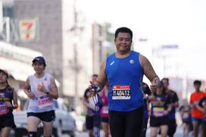 BIB: 40412
                            <button type="button" onclick="openModal(3670655)" class="btn btn-primary btn-sm float-right btn-popup" data-toggle="modal" data-target=".modal-high-quality">
                        <i class="fas fa-shopping-cart"></i> Add to Cart
                    </button>
                                            <button type="button" onclick="isThisMe(3670655, true)" class="btn btn-success btn-sm float-right btn-popup btn-isme hidden" data-toggle="tooltip" data-placement="bottom" title="นี่คือรูปของคุณใช่ไหม คลิกที่นี่เพื่อเอาเข้าอัลบั้ม">
                        <i class="fas fa-plus"></i> Add to album
                    </button>
                    <button type="button" onclick="isThisMe(3670655, false)" class="btn btn-warning btn-sm float-right btn-popup btn-isnotme hidden">
                        <i class="fas fa-ban"></i> Remove from album
                    </button>