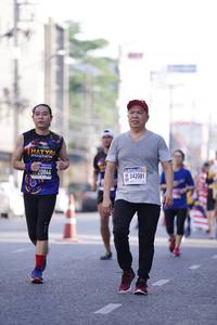 BIB: 20846, 042081
                            <button type="button" onclick="openModal(3580486)" class="btn btn-primary btn-sm float-right btn-popup" data-toggle="modal" data-target=".modal-high-quality">
                        <i class="fas fa-shopping-cart"></i> Add to Cart
                    </button>
                                            <button type="button" onclick="isThisMe(3580486, true)" class="btn btn-success btn-sm float-right btn-popup btn-isme hidden" data-toggle="tooltip" data-placement="bottom" title="นี่คือรูปของคุณใช่ไหม คลิกที่นี่เพื่อเอาเข้าอัลบั้ม">
                        <i class="fas fa-plus"></i> Add to album
                    </button>
                    <button type="button" onclick="isThisMe(3580486, false)" class="btn btn-warning btn-sm float-right btn-popup btn-isnotme hidden">
                        <i class="fas fa-ban"></i> Remove from album
                    </button>