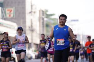 BIB: 40412
                            <button type="button" onclick="openModal(3670557)" class="btn btn-primary btn-sm float-right btn-popup" data-toggle="modal" data-target=".modal-high-quality">
                        <i class="fas fa-shopping-cart"></i> Add to Cart
                    </button>
                                            <button type="button" onclick="isThisMe(3670557, true)" class="btn btn-success btn-sm float-right btn-popup btn-isme hidden" data-toggle="tooltip" data-placement="bottom" title="นี่คือรูปของคุณใช่ไหม คลิกที่นี่เพื่อเอาเข้าอัลบั้ม">
                        <i class="fas fa-plus"></i> Add to album
                    </button>
                    <button type="button" onclick="isThisMe(3670557, false)" class="btn btn-warning btn-sm float-right btn-popup btn-isnotme hidden">
                        <i class="fas fa-ban"></i> Remove from album
                    </button>