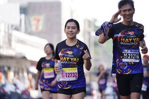 BIB: 21216, 201, 12732
                            <button type="button" onclick="openModal(3670552)" class="btn btn-primary btn-sm float-right btn-popup" data-toggle="modal" data-target=".modal-high-quality">
                        <i class="fas fa-shopping-cart"></i> Add to Cart
                    </button>
                                            <button type="button" onclick="isThisMe(3670552, true)" class="btn btn-success btn-sm float-right btn-popup btn-isme hidden" data-toggle="tooltip" data-placement="bottom" title="นี่คือรูปของคุณใช่ไหม คลิกที่นี่เพื่อเอาเข้าอัลบั้ม">
                        <i class="fas fa-plus"></i> Add to album
                    </button>
                    <button type="button" onclick="isThisMe(3670552, false)" class="btn btn-warning btn-sm float-right btn-popup btn-isnotme hidden">
                        <i class="fas fa-ban"></i> Remove from album
                    </button>