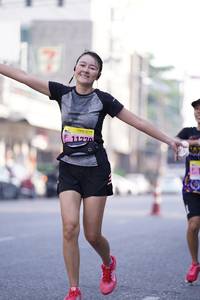 BIB: 
                            <button type="button" onclick="openModal(3663099)" class="btn btn-primary btn-sm float-right btn-popup" data-toggle="modal" data-target=".modal-high-quality">
                        <i class="fas fa-shopping-cart"></i> Add to Cart
                    </button>
                                            <button type="button" onclick="isThisMe(3663099, true)" class="btn btn-success btn-sm float-right btn-popup btn-isme hidden" data-toggle="tooltip" data-placement="bottom" title="นี่คือรูปของคุณใช่ไหม คลิกที่นี่เพื่อเอาเข้าอัลบั้ม">
                        <i class="fas fa-plus"></i> Add to album
                    </button>
                    <button type="button" onclick="isThisMe(3663099, false)" class="btn btn-warning btn-sm float-right btn-popup btn-isnotme hidden">
                        <i class="fas fa-ban"></i> Remove from album
                    </button>