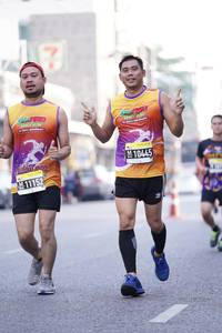 BIB: 10445, 11152
                            <button type="button" onclick="openModal(3632061)" class="btn btn-primary btn-sm float-right btn-popup" data-toggle="modal" data-target=".modal-high-quality">
                        <i class="fas fa-shopping-cart"></i> Add to Cart
                    </button>
                                            <button type="button" onclick="isThisMe(3632061, true)" class="btn btn-success btn-sm float-right btn-popup btn-isme hidden" data-toggle="tooltip" data-placement="bottom" title="นี่คือรูปของคุณใช่ไหม คลิกที่นี่เพื่อเอาเข้าอัลบั้ม">
                        <i class="fas fa-plus"></i> Add to album
                    </button>
                    <button type="button" onclick="isThisMe(3632061, false)" class="btn btn-warning btn-sm float-right btn-popup btn-isnotme hidden">
                        <i class="fas fa-ban"></i> Remove from album
                    </button>