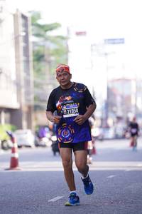 BIB: 050
                            <button type="button" onclick="openModal(3595819)" class="btn btn-primary btn-sm float-right btn-popup" data-toggle="modal" data-target=".modal-high-quality">
                        <i class="fas fa-shopping-cart"></i> Add to Cart
                    </button>
                                            <button type="button" onclick="isThisMe(3595819, true)" class="btn btn-success btn-sm float-right btn-popup btn-isme hidden" data-toggle="tooltip" data-placement="bottom" title="นี่คือรูปของคุณใช่ไหม คลิกที่นี่เพื่อเอาเข้าอัลบั้ม">
                        <i class="fas fa-plus"></i> Add to album
                    </button>
                    <button type="button" onclick="isThisMe(3595819, false)" class="btn btn-warning btn-sm float-right btn-popup btn-isnotme hidden">
                        <i class="fas fa-ban"></i> Remove from album
                    </button>