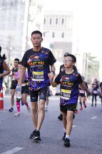 BIB: 2017, 10580
                            <button type="button" onclick="openModal(3580395)" class="btn btn-primary btn-sm float-right btn-popup" data-toggle="modal" data-target=".modal-high-quality">
                        <i class="fas fa-shopping-cart"></i> Add to Cart
                    </button>
                                            <button type="button" onclick="isThisMe(3580395, true)" class="btn btn-success btn-sm float-right btn-popup btn-isme hidden" data-toggle="tooltip" data-placement="bottom" title="นี่คือรูปของคุณใช่ไหม คลิกที่นี่เพื่อเอาเข้าอัลบั้ม">
                        <i class="fas fa-plus"></i> Add to album
                    </button>
                    <button type="button" onclick="isThisMe(3580395, false)" class="btn btn-warning btn-sm float-right btn-popup btn-isnotme hidden">
                        <i class="fas fa-ban"></i> Remove from album
                    </button>