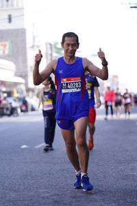 BIB: 40283
                            <button type="button" onclick="openModal(3596028)" class="btn btn-primary btn-sm float-right btn-popup" data-toggle="modal" data-target=".modal-high-quality">
                        <i class="fas fa-shopping-cart"></i> Add to Cart
                    </button>
                                            <button type="button" onclick="isThisMe(3596028, true)" class="btn btn-success btn-sm float-right btn-popup btn-isme hidden" data-toggle="tooltip" data-placement="bottom" title="นี่คือรูปของคุณใช่ไหม คลิกที่นี่เพื่อเอาเข้าอัลบั้ม">
                        <i class="fas fa-plus"></i> Add to album
                    </button>
                    <button type="button" onclick="isThisMe(3596028, false)" class="btn btn-warning btn-sm float-right btn-popup btn-isnotme hidden">
                        <i class="fas fa-ban"></i> Remove from album
                    </button>