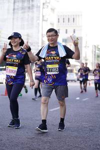 BIB: 11053, 11930
                            <button type="button" onclick="openModal(3593319)" class="btn btn-primary btn-sm float-right btn-popup" data-toggle="modal" data-target=".modal-high-quality">
                        <i class="fas fa-shopping-cart"></i> Add to Cart
                    </button>
                                            <button type="button" onclick="isThisMe(3593319, true)" class="btn btn-success btn-sm float-right btn-popup btn-isme hidden" data-toggle="tooltip" data-placement="bottom" title="นี่คือรูปของคุณใช่ไหม คลิกที่นี่เพื่อเอาเข้าอัลบั้ม">
                        <i class="fas fa-plus"></i> Add to album
                    </button>
                    <button type="button" onclick="isThisMe(3593319, false)" class="btn btn-warning btn-sm float-right btn-popup btn-isnotme hidden">
                        <i class="fas fa-ban"></i> Remove from album
                    </button>