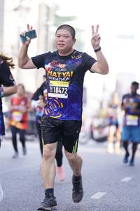 BIB: 10472
                            <button type="button" onclick="openModal(3662406)" class="btn btn-primary btn-sm float-right btn-popup" data-toggle="modal" data-target=".modal-high-quality">
                        <i class="fas fa-shopping-cart"></i> Add to Cart
                    </button>
                                            <button type="button" onclick="isThisMe(3662406, true)" class="btn btn-success btn-sm float-right btn-popup btn-isme hidden" data-toggle="tooltip" data-placement="bottom" title="นี่คือรูปของคุณใช่ไหม คลิกที่นี่เพื่อเอาเข้าอัลบั้ม">
                        <i class="fas fa-plus"></i> Add to album
                    </button>
                    <button type="button" onclick="isThisMe(3662406, false)" class="btn btn-warning btn-sm float-right btn-popup btn-isnotme hidden">
                        <i class="fas fa-ban"></i> Remove from album
                    </button>