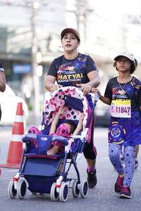 BIB: 11847
                            <button type="button" onclick="openModal(3581004)" class="btn btn-primary btn-sm float-right btn-popup" data-toggle="modal" data-target=".modal-high-quality">
                        <i class="fas fa-shopping-cart"></i> Add to Cart
                    </button>
                                            <button type="button" onclick="isThisMe(3581004, true)" class="btn btn-success btn-sm float-right btn-popup btn-isme hidden" data-toggle="tooltip" data-placement="bottom" title="นี่คือรูปของคุณใช่ไหม คลิกที่นี่เพื่อเอาเข้าอัลบั้ม">
                        <i class="fas fa-plus"></i> Add to album
                    </button>
                    <button type="button" onclick="isThisMe(3581004, false)" class="btn btn-warning btn-sm float-right btn-popup btn-isnotme hidden">
                        <i class="fas fa-ban"></i> Remove from album
                    </button>