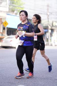 BIB: 140
                            <button type="button" onclick="openModal(3603408)" class="btn btn-primary btn-sm float-right btn-popup" data-toggle="modal" data-target=".modal-high-quality">
                        <i class="fas fa-shopping-cart"></i> Add to Cart
                    </button>
                                            <button type="button" onclick="isThisMe(3603408, true)" class="btn btn-success btn-sm float-right btn-popup btn-isme hidden" data-toggle="tooltip" data-placement="bottom" title="นี่คือรูปของคุณใช่ไหม คลิกที่นี่เพื่อเอาเข้าอัลบั้ม">
                        <i class="fas fa-plus"></i> Add to album
                    </button>
                    <button type="button" onclick="isThisMe(3603408, false)" class="btn btn-warning btn-sm float-right btn-popup btn-isnotme hidden">
                        <i class="fas fa-ban"></i> Remove from album
                    </button>