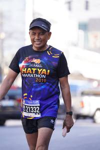 BIB: 2019, 1332
                            <button type="button" onclick="openModal(3596690)" class="btn btn-primary btn-sm float-right btn-popup" data-toggle="modal" data-target=".modal-high-quality">
                        <i class="fas fa-shopping-cart"></i> Add to Cart
                    </button>
                                            <button type="button" onclick="isThisMe(3596690, true)" class="btn btn-success btn-sm float-right btn-popup btn-isme hidden" data-toggle="tooltip" data-placement="bottom" title="นี่คือรูปของคุณใช่ไหม คลิกที่นี่เพื่อเอาเข้าอัลบั้ม">
                        <i class="fas fa-plus"></i> Add to album
                    </button>
                    <button type="button" onclick="isThisMe(3596690, false)" class="btn btn-warning btn-sm float-right btn-popup btn-isnotme hidden">
                        <i class="fas fa-ban"></i> Remove from album
                    </button>