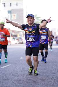 BIB: 20690
                            <button type="button" onclick="openModal(3597581)" class="btn btn-primary btn-sm float-right btn-popup" data-toggle="modal" data-target=".modal-high-quality">
                        <i class="fas fa-shopping-cart"></i> Add to Cart
                    </button>
                                            <button type="button" onclick="isThisMe(3597581, true)" class="btn btn-success btn-sm float-right btn-popup btn-isme hidden" data-toggle="tooltip" data-placement="bottom" title="นี่คือรูปของคุณใช่ไหม คลิกที่นี่เพื่อเอาเข้าอัลบั้ม">
                        <i class="fas fa-plus"></i> Add to album
                    </button>
                    <button type="button" onclick="isThisMe(3597581, false)" class="btn btn-warning btn-sm float-right btn-popup btn-isnotme hidden">
                        <i class="fas fa-ban"></i> Remove from album
                    </button>