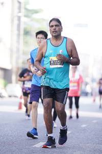 BIB: 1131
                            <button type="button" onclick="openModal(3581931)" class="btn btn-primary btn-sm float-right btn-popup" data-toggle="modal" data-target=".modal-high-quality">
                        <i class="fas fa-shopping-cart"></i> Add to Cart
                    </button>
                                            <button type="button" onclick="isThisMe(3581931, true)" class="btn btn-success btn-sm float-right btn-popup btn-isme hidden" data-toggle="tooltip" data-placement="bottom" title="นี่คือรูปของคุณใช่ไหม คลิกที่นี่เพื่อเอาเข้าอัลบั้ม">
                        <i class="fas fa-plus"></i> Add to album
                    </button>
                    <button type="button" onclick="isThisMe(3581931, false)" class="btn btn-warning btn-sm float-right btn-popup btn-isnotme hidden">
                        <i class="fas fa-ban"></i> Remove from album
                    </button>