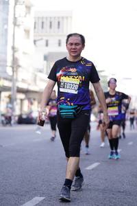 BIB: 10320
                            <button type="button" onclick="openModal(3664384)" class="btn btn-primary btn-sm float-right btn-popup" data-toggle="modal" data-target=".modal-high-quality">
                        <i class="fas fa-shopping-cart"></i> Add to Cart
                    </button>
                                            <button type="button" onclick="isThisMe(3664384, true)" class="btn btn-success btn-sm float-right btn-popup btn-isme hidden" data-toggle="tooltip" data-placement="bottom" title="นี่คือรูปของคุณใช่ไหม คลิกที่นี่เพื่อเอาเข้าอัลบั้ม">
                        <i class="fas fa-plus"></i> Add to album
                    </button>
                    <button type="button" onclick="isThisMe(3664384, false)" class="btn btn-warning btn-sm float-right btn-popup btn-isnotme hidden">
                        <i class="fas fa-ban"></i> Remove from album
                    </button>