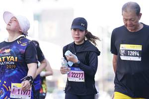 BIB: 12894, 2019, 22277, 11977
                            <button type="button" onclick="openModal(3676611)" class="btn btn-primary btn-sm float-right btn-popup" data-toggle="modal" data-target=".modal-high-quality">
                        <i class="fas fa-shopping-cart"></i> Add to Cart
                    </button>
                                            <button type="button" onclick="isThisMe(3676611, true)" class="btn btn-success btn-sm float-right btn-popup btn-isme hidden" data-toggle="tooltip" data-placement="bottom" title="นี่คือรูปของคุณใช่ไหม คลิกที่นี่เพื่อเอาเข้าอัลบั้ม">
                        <i class="fas fa-plus"></i> Add to album
                    </button>
                    <button type="button" onclick="isThisMe(3676611, false)" class="btn btn-warning btn-sm float-right btn-popup btn-isnotme hidden">
                        <i class="fas fa-ban"></i> Remove from album
                    </button>