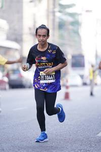 BIB: 10441
                            <button type="button" onclick="openModal(3631078)" class="btn btn-primary btn-sm float-right btn-popup" data-toggle="modal" data-target=".modal-high-quality">
                        <i class="fas fa-shopping-cart"></i> Add to Cart
                    </button>
                                            <button type="button" onclick="isThisMe(3631078, true)" class="btn btn-success btn-sm float-right btn-popup btn-isme hidden" data-toggle="tooltip" data-placement="bottom" title="นี่คือรูปของคุณใช่ไหม คลิกที่นี่เพื่อเอาเข้าอัลบั้ม">
                        <i class="fas fa-plus"></i> Add to album
                    </button>
                    <button type="button" onclick="isThisMe(3631078, false)" class="btn btn-warning btn-sm float-right btn-popup btn-isnotme hidden">
                        <i class="fas fa-ban"></i> Remove from album
                    </button>